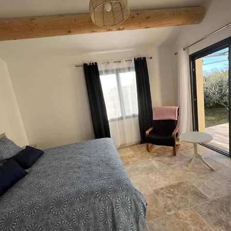 Appartement Calme Et Lumineux Paradou Eksteriør bilde